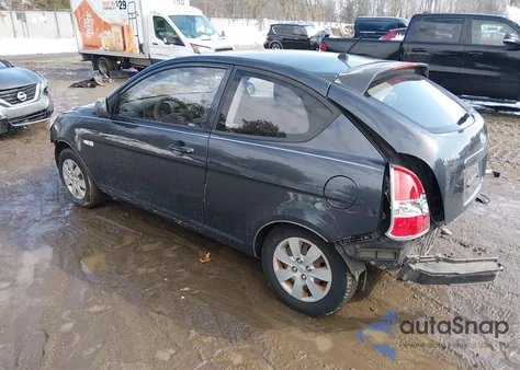 2010 Hyundai Accent Gs z USA, uszkodzony, nr VIN KMHCM3AC5AU178696